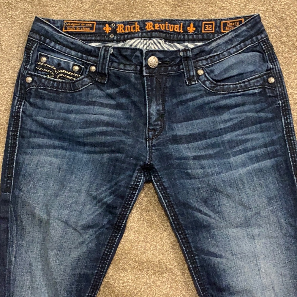Women’s Rock Revival Jeans (Darcey Straight)